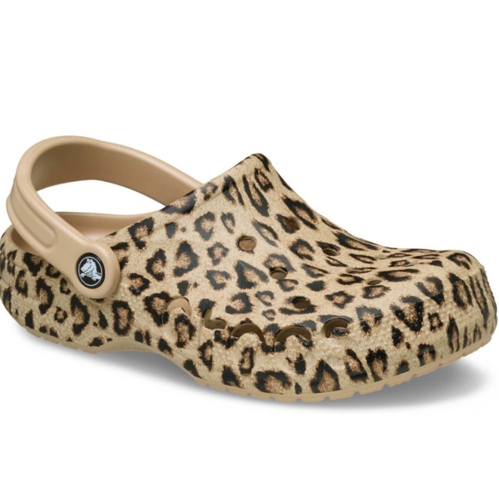 Crocs Classic Baya Leopard Animal Print Clogs Women's Size 8 Men's Size 6